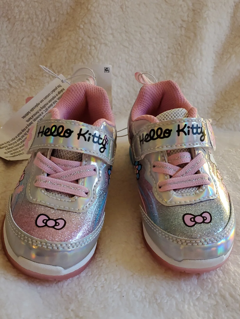 Hello Kitty Light-Up Sneakers Toddler Girls Size 8 Multicolor Glitter NWT